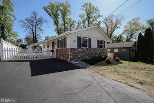 60 N Oakland Ave, Runnemede, NJ 08078 - Photo 1