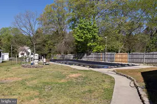 17 Lisa Dr, Gloucester Township, NJ 08012 - Photo 51