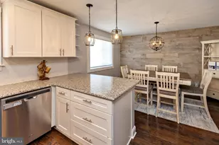 17 Lisa Dr, Gloucester Township, NJ 08012 - Photo 9