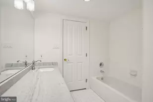 13 Bradford Ct, Voorhees, NJ 08043 - Photo 31