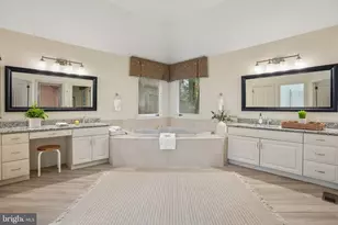 13 Bradford Ct, Voorhees, NJ 08043 - Photo 21