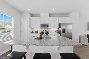 121 Plaza Dr, Sicklerville, NJ 08081 - Photo 5