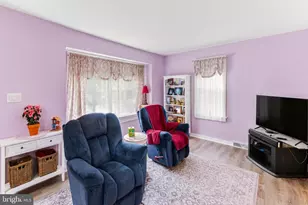 200 Reading Ave, Barrington, NJ 08007 - Photo 5