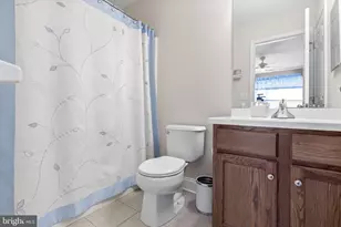 51 Glacier Dr, Berlin, NJ 08009 - Photo 29