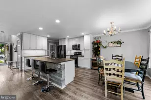 56 Smokey Run Dr, Berlin, NJ 08009 - Photo 7