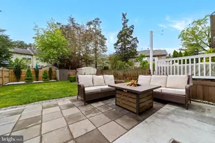 56 Smokey Run Dr, Berlin, NJ 08009 - Photo 25