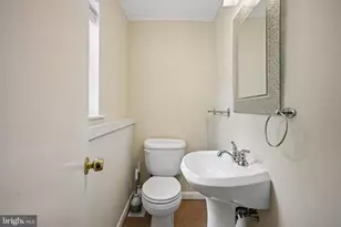 129 Valley Run Dr, Cherry Hill, NJ 08002 - Photo 27