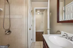 129 Valley Run Dr, Cherry Hill, NJ 08002 - Photo 19