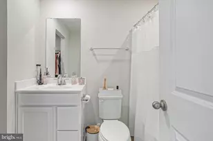16 Fieldcrest, Gloucester Township, NJ 08012 - Photo 19