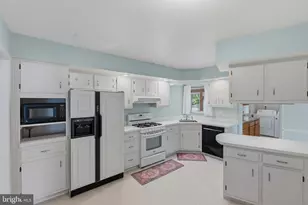 417 Monmouth Dr, Cherry Hill, NJ 08002 - Photo 15