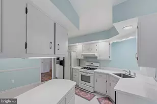 417 Monmouth Dr, Cherry Hill, NJ 08002 - Photo 17