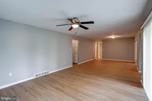 403 Jamaica Dr, Cherry Hill, NJ 08002 - Photo 11