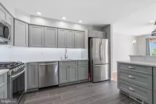 709 Society Hill Blvd, Cherry Hill, NJ 08003 - Photo 9