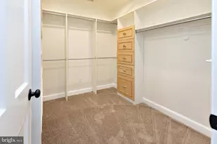 17 Blatherwick Dr, Berlin, NJ 08009 - Photo 27