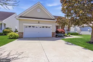 10 Shane St, Sicklerville, NJ 08081 - Photo 3