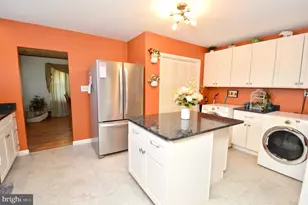 207 Phillips Ave, Magnolia, NJ 08049 - Photo 5