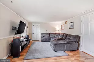 1013 E Tampa Ave, Cherry Hill, NJ 08034 - Photo 9