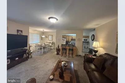 163 Elmtowne Boulevard, Hammonton, NJ 08037 - Photo 5