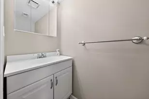 181 Peregrine Dr, Voorhees, NJ 08043 - Photo 9
