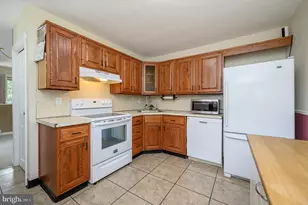 6 Sunset Dr, Voorhees, NJ 08043 - Photo 9