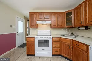 6 Sunset Dr, Voorhees, NJ 08043 - Photo 11