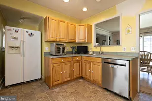 29 Lane Ave, Gloucester City, NJ 08030 - Photo 13