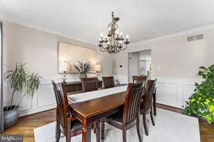 19 Chambord Ln, Voorhees, NJ 08043 - Photo 7