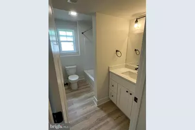 8 Oxford Avenue, Gloucester City, NJ 08030 - Photo 15