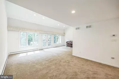 24 Centura, Cherry Hill, NJ 08003 - Photo 11