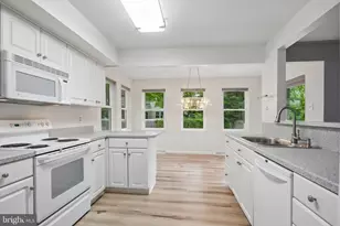 124 Greenvale Rd, Cherry Hill, NJ 08034 - Photo 3