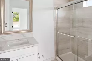 43 E Hodges Ave, Lawnside, NJ 08045 - Photo 25