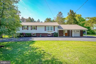 430 Oak Ave, Gloucester Township, NJ 08012 - Photo 1