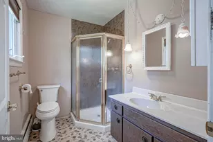 430 Oak Ave, Gloucester Township, NJ 08012 - Photo 17