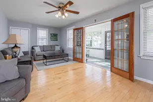 909 Highland Blvd, Gloucester City, NJ 08030 - Photo 5
