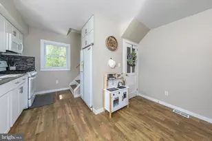 909 Highland Blvd, Gloucester City, NJ 08030 - Photo 9