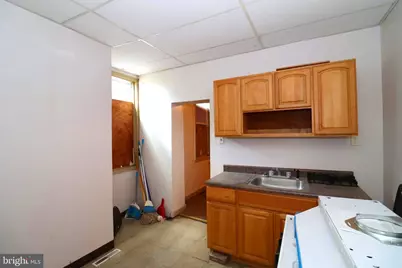 573 Line Street, Camden, NJ 08103 - Photo 7