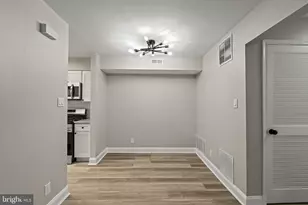 1806 Aberdeen Ln, Gloucester Township, NJ 08012 - Photo 11