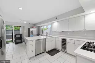 916 Chanticleer, Cherry Hill, NJ 08003 - Photo 19