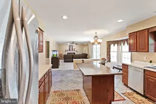 7 Crystal Ct, Sicklerville, NJ 08081 - Photo 9