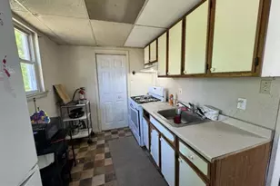 135 Westminster Ave, Gloucester City, NJ 08030 - Photo 9