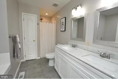 70 Roosevelt Boulevard, Berlin, NJ 08009 - Photo 13