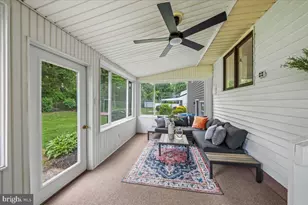 153 Valley Run Dr, Cherry Hill, NJ 08002 - Photo 25
