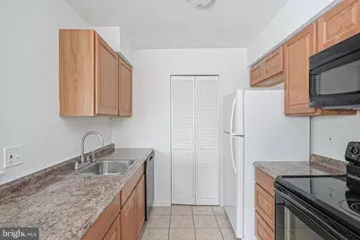 107 Lucas Lane, Voorhees, NJ 08043 - Photo 5