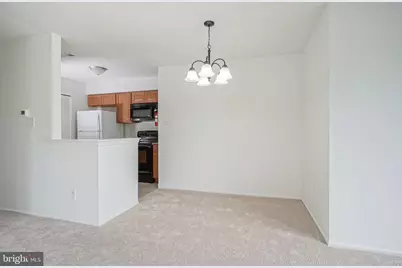 107 Lucas Lane, Voorhees, NJ 08043 - Photo 9