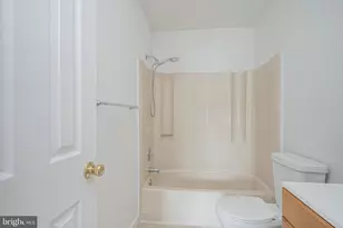 107 Lucas Ln, Voorhees, NJ 08043 - Photo 11