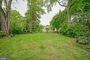 323 Jackson Ave, Magnolia, NJ 08049 - Photo 25