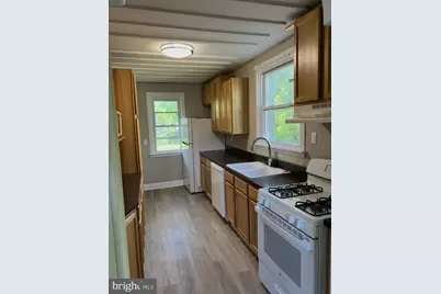 323 Jackson Avenue, Magnolia, NJ 08049 - Photo 5