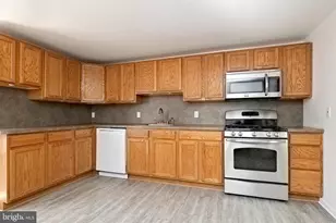 106 W Kings Hwy, Mount Ephraim, NJ 08059 - Photo 3