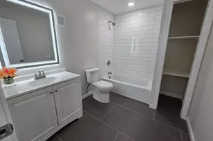 102 E Clements Bridge Rd, Runnemede, NJ 08078 - Photo 9