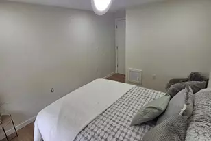 1404 Roanoke Rd, Camden, NJ 08104 - Photo 15